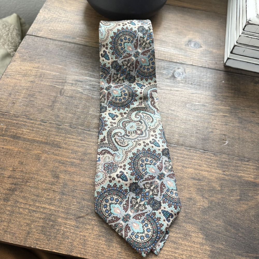 Christian Dior 100% Silk Paisley Men's Neck Tie Blue USA Made Vintage VTG
